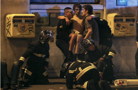 Трагедия в Париж: Експлозиите до "Стад дьо Франс" взеха десетки жертви (ВИДЕО)
