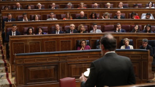 Испанският премиер Мариано Рахой няма намерение да подава оставка Това