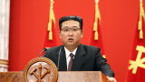  Двете фантазии на Ким Чен-ун - успех на комунизма и здрав сън 