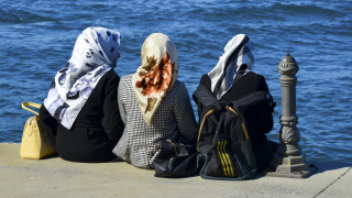 Разрешиха хиджабите за жените в турската армия 