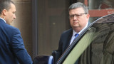 Цацаров взе на специален надзор разследването срещу Местан