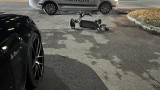 Полицай, карал в насрещното, блъсна мъж с тротинетка в Казанлък