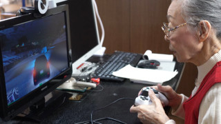 Най-възрастната геймърка в света