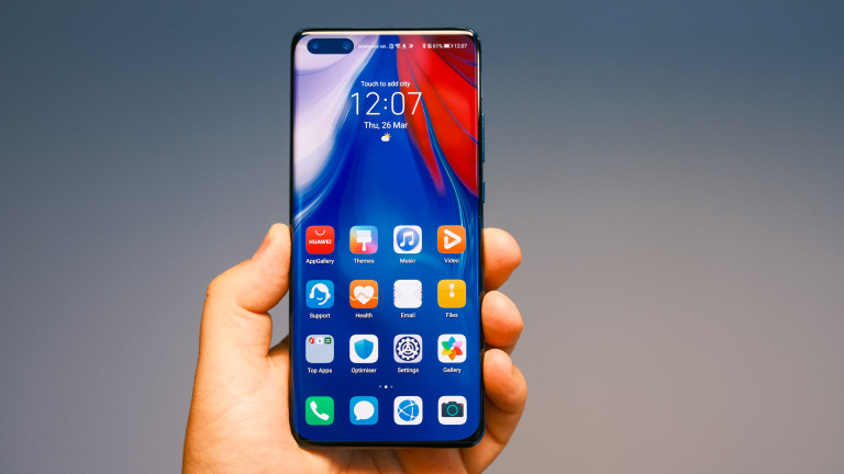 Huawei грабна короната при смартфоните