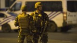 Полицията в Брюксел "тършува" в "свърталището на терористи" Моленбек