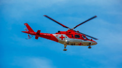 Медицинският хеликоптер с първа акция в планината