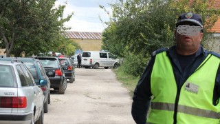 Роднински спор в основата на четворното убийство в Каспичан