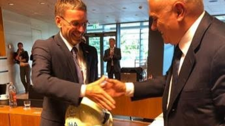 Министър Радев предаде щафетата на австрийския си колега Кикл: Да продължим да работим за Европа