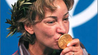 Мария Гроздева остава на пето място на 25 метра пистолет