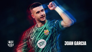 Шампионът на Испания Барселона официално обяви привличането на вратаря на