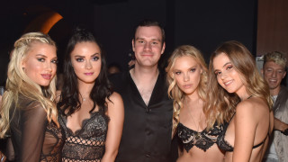 Повече от две години след смъртта на създателя на мъжката