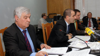 Нов закон бори войната по пътищата ни