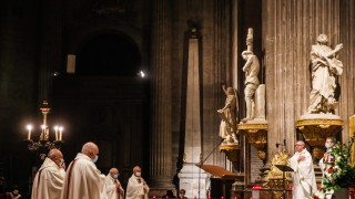 регистрира 20 262 новoзаразени с COVID 19 и още 159 смъртни