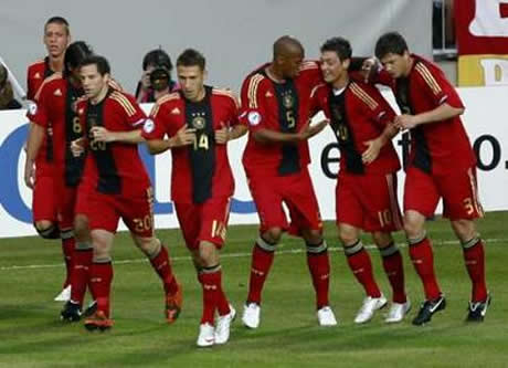 Германия е новият европейски шампион при младежите