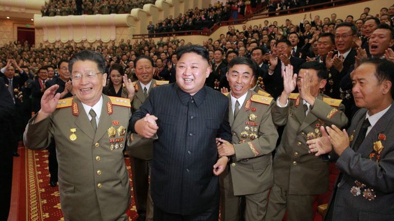 Към 5 млн. души напирали да се влеят в армията на Северна Корея