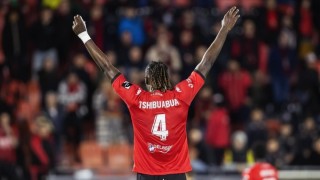 По информация на Тема Спорт спортно техническият щаб на Славия е