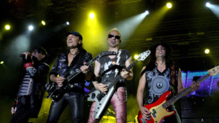 Scorpions пометоха като ураган българската публика
