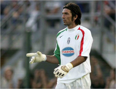 Буфон: Ювентус няма да е на ниво в Серия "А"