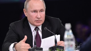 Путин обясни намаляването на военните разходи на Русия 