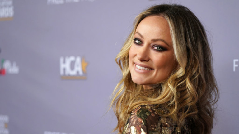 Кой е новият мъж до Оливия Уайлд