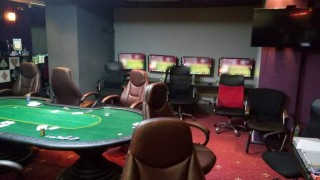 Полицията в Атина разби нелегално казино