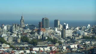Жителите на уругвайската столица Монтевидео се молят за дъжд на