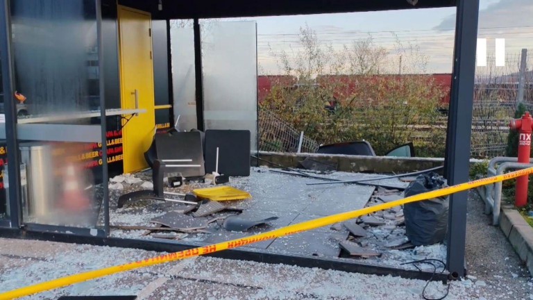 Изображение 742950