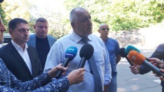 Президентът Радев ме обиди много като ме сравни с Кирил