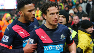 Бившият футболист Дарил Янмаат се озова в клиника за