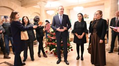 Базарът "Коледа с кауза" подкрепя хора от уязвимите групи