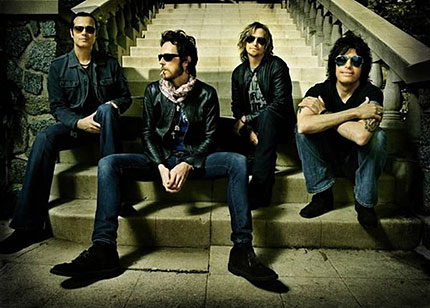 Stone Temple Pilots изгониха Скот Уейланд