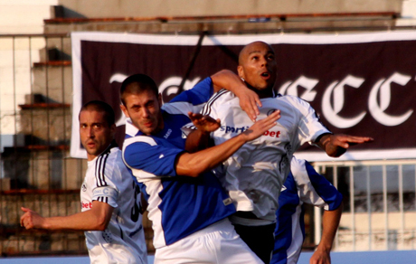 Спортист изгони арестуван за черно тото