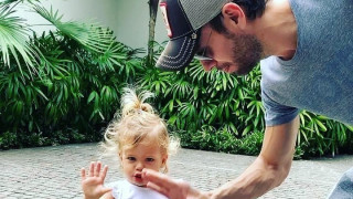 Как се забавляват Енрике и Луси Иглесиас