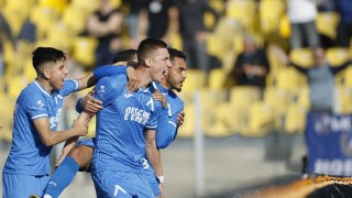 Астрономическата пролет все още е доста далеч но футболната такава