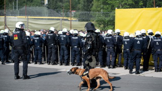 Стотици австрийски полицаи и войници взеха участие в учения целящи