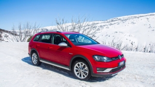 Новата версия на Golf Alltrack прави премиера в Ню Йорк