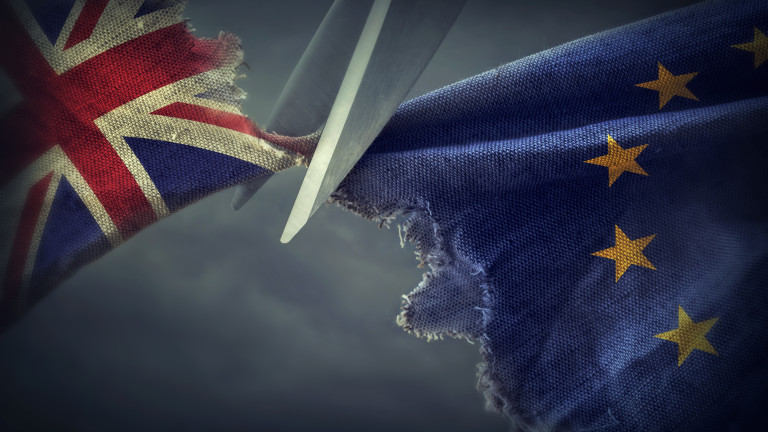 Лондон напуска преговорите за Brexit, ако сметката по развода е €100 милиарда