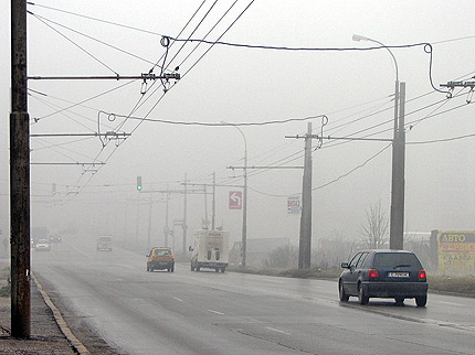 Частични заледявания и мъгла по пътищата