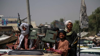 Бивш афганистански министър избягал от страната след като талибаните завзеха