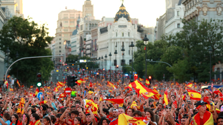 Изображение 744950