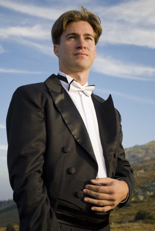 Втори концерт на Георги Черкин в зала "Сцена Академия"