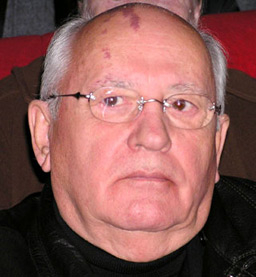 Горбачов награден с най-високо отличие за 80-ия рожден ден 
