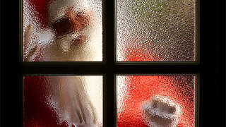 Шведски учени: Дядо Коледа се движи със свръхзвукова скорост