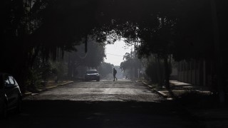 Куба потъна в пълен мрак в понеделник след като националната