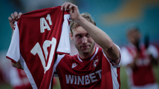 Халфът на ЦСКА Джонатан Линдсет изгоря за домакинството на Локомотив