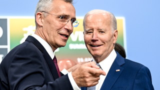 Президентът Джо Байдън се нуждае от голяма външнополитическа победа пише