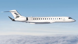 Новият бизнес самолет Bombardier Global 8000 е получил сертификация от