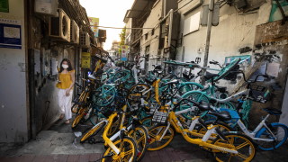 Стотици с COVID-19 в Китай погрешно регистрирани като излекувани