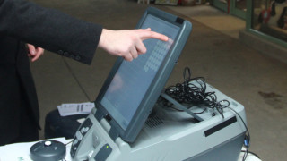 Машинното гласуване крие рискове, предупреди Вени Марковски
