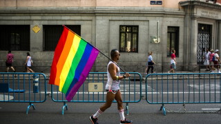 Стотици се събраха за традиционния гей парад в испанската столица